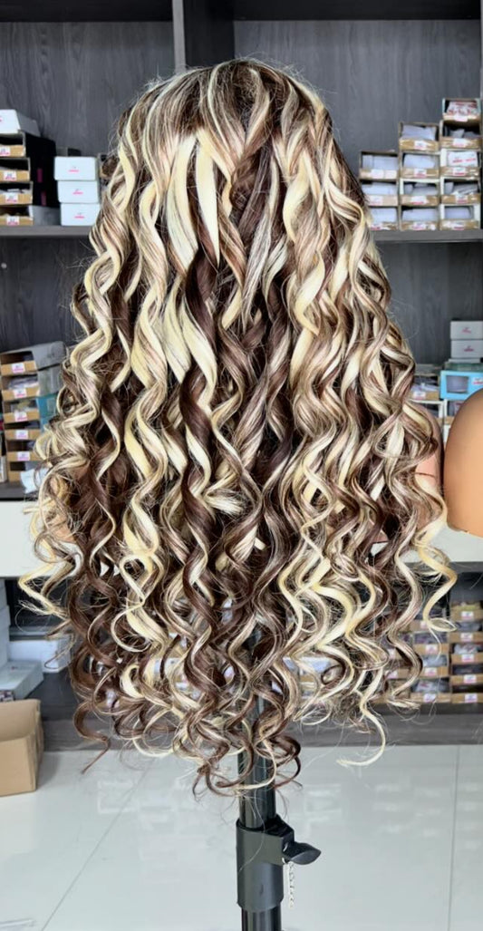 P4/613 Highlight Hand Curled HD Wigs